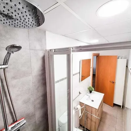 Temple Del Pilar Comotucasa * 萨拉戈萨