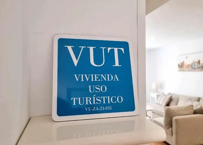 Temple Del Pilar Comotucasa Apartment Zaragoza