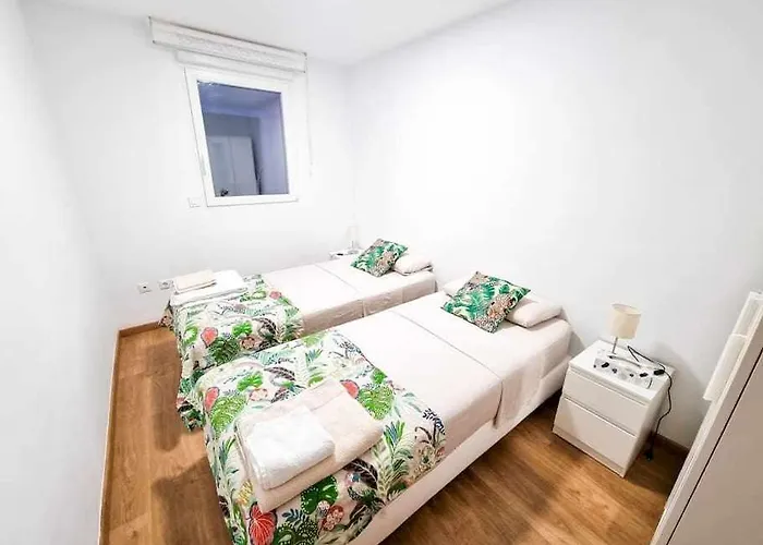 Temple Del Pilar Comotucasa Zaragoza